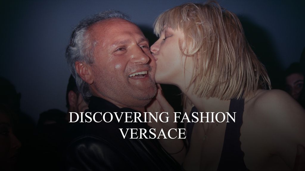 Discovering Fashion - Versace