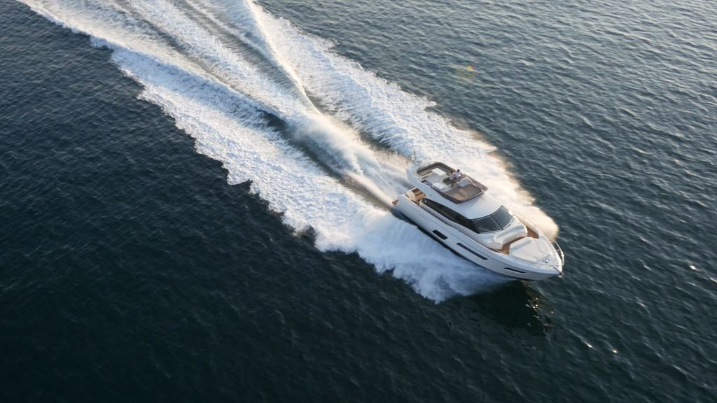 The Boat Show | Ferretti 550