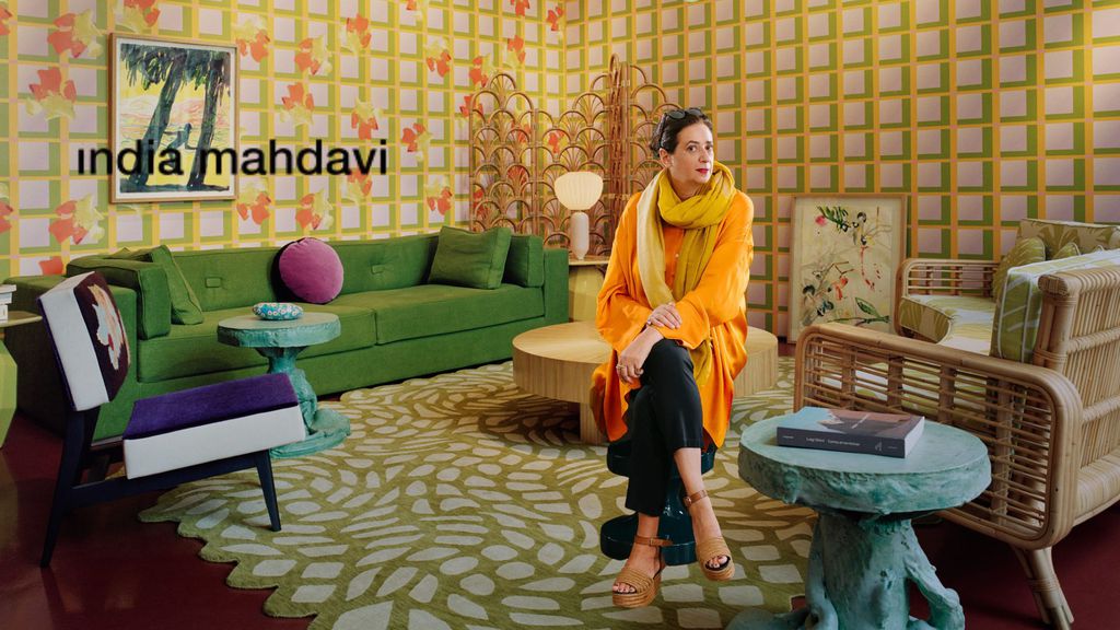 EITV CHEZ INDIA MAHDAVI PFW25